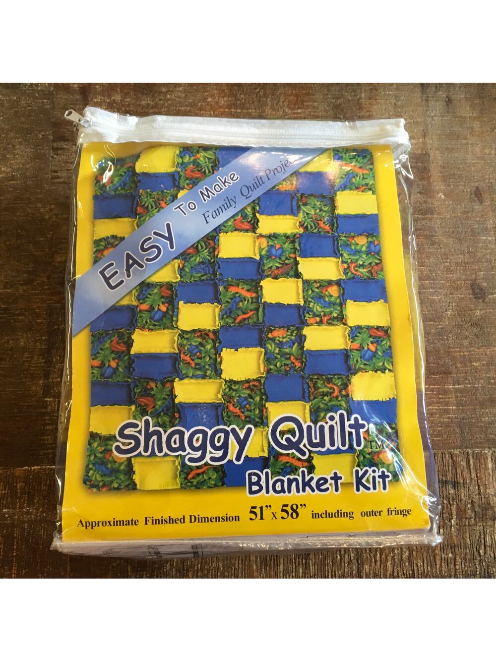 NWT David Textiles Shaggy Quilt Kit Blue Yellow Lizard Snail Fleece 51"x58"